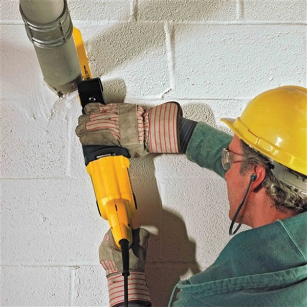 DEWALT DWE304 Reciprocating Saw, 10 A, 1-1/8 in L Stroke, 2800 spm, Includes: (1) Instruction Manual - 4