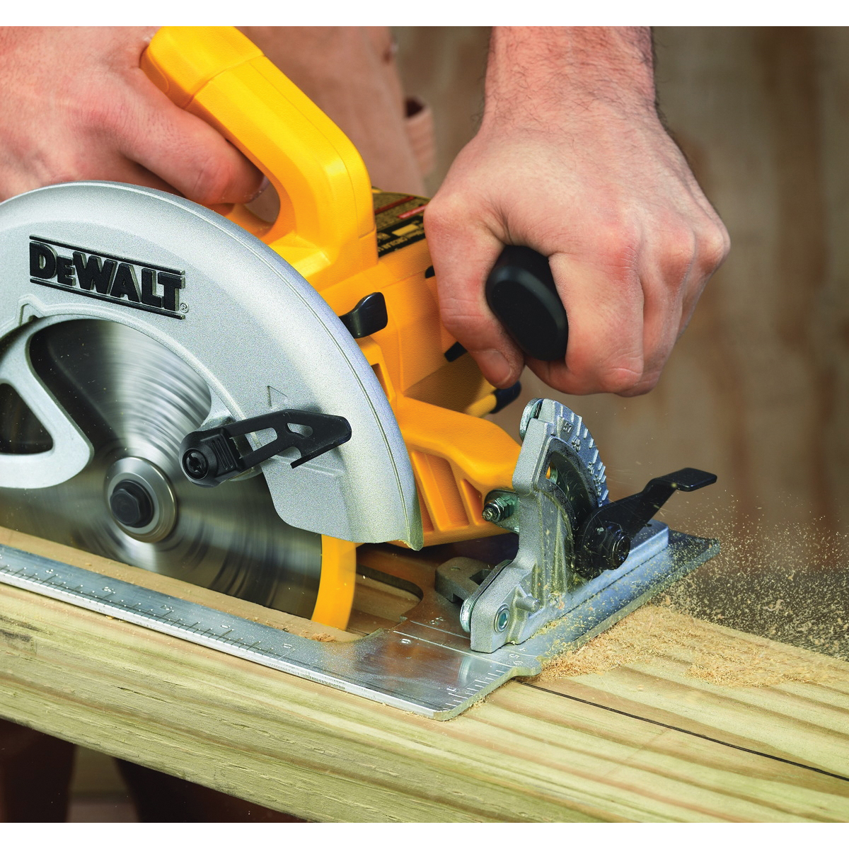 DEWALT DWE575 Circular Saw, 15 A, 7-1/4 in Dia Blade, 2 in at 45 deg, 2.55 in at 90 deg D Cutting, 5/8 in Arbor - 2