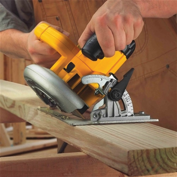 DEWALT DWE575 Circular Saw, 15 A, 7-1/4 in Dia Blade, 2 in at 45 deg, 2.55 in at 90 deg D Cutting, 5/8 in Arbor - 5
