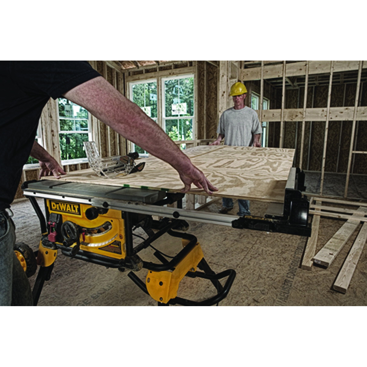 DEWALT DWE7491RS Table Saw, 120 VAC, 15 A, 10 in Dia Blade, 5/8 in Arbor, 32-1/2 in Rip Capacity Right, 4800 rpm Speed - 3