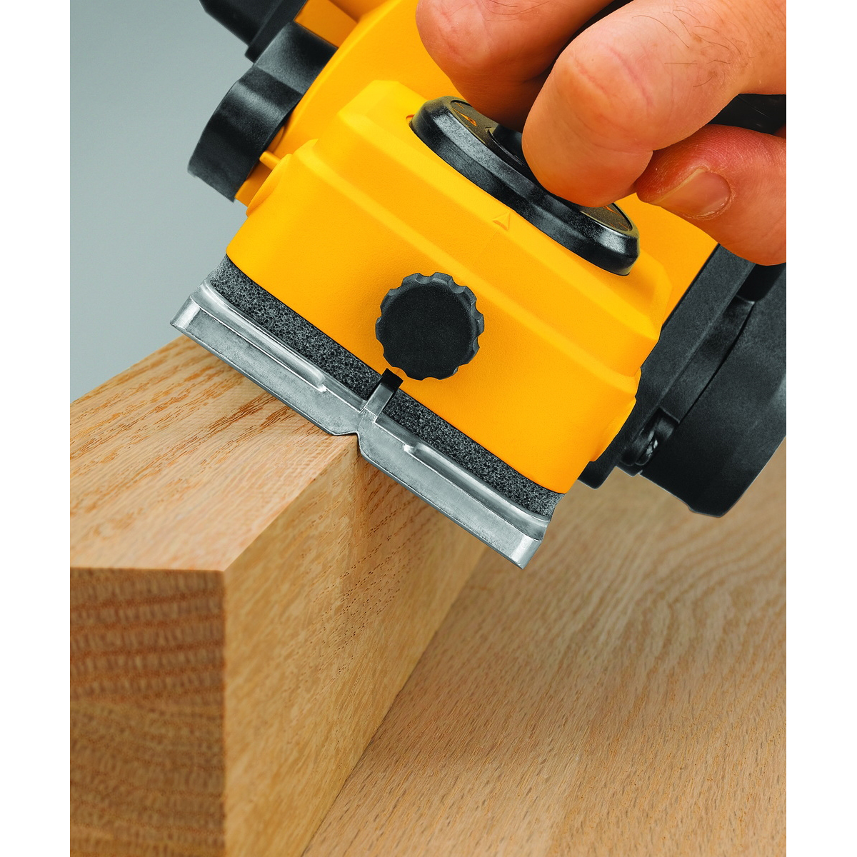 DEWALT D26676 Hand Planer, 5.5 A, 3-1/4 in Blade, 3-1/4 in W Planning, 1/16 in D Planning, Trigger Switch Control - 5