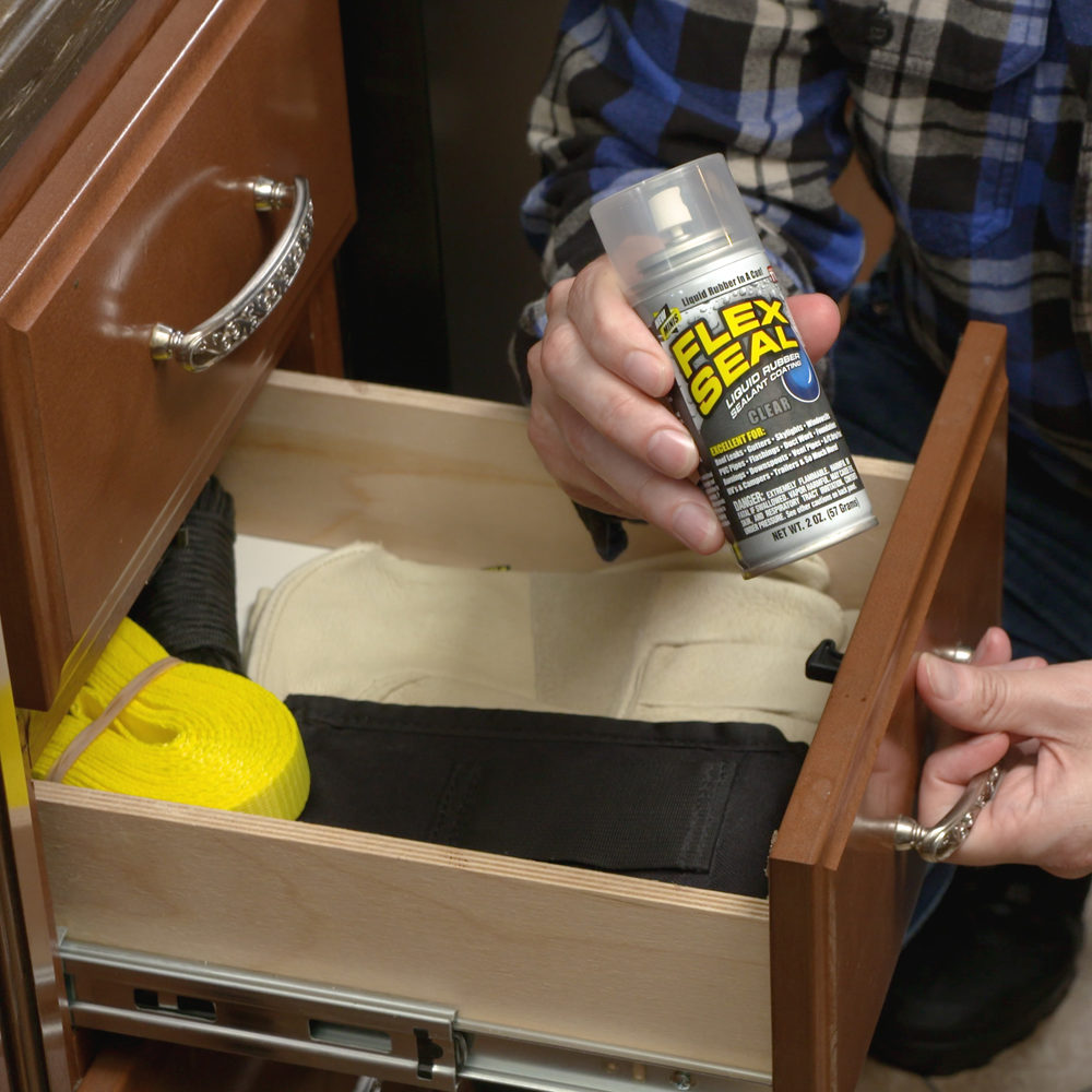 Flex Seal FSBLKMINI Rubberized Spray Coating, Black, 2 oz, Can - 4