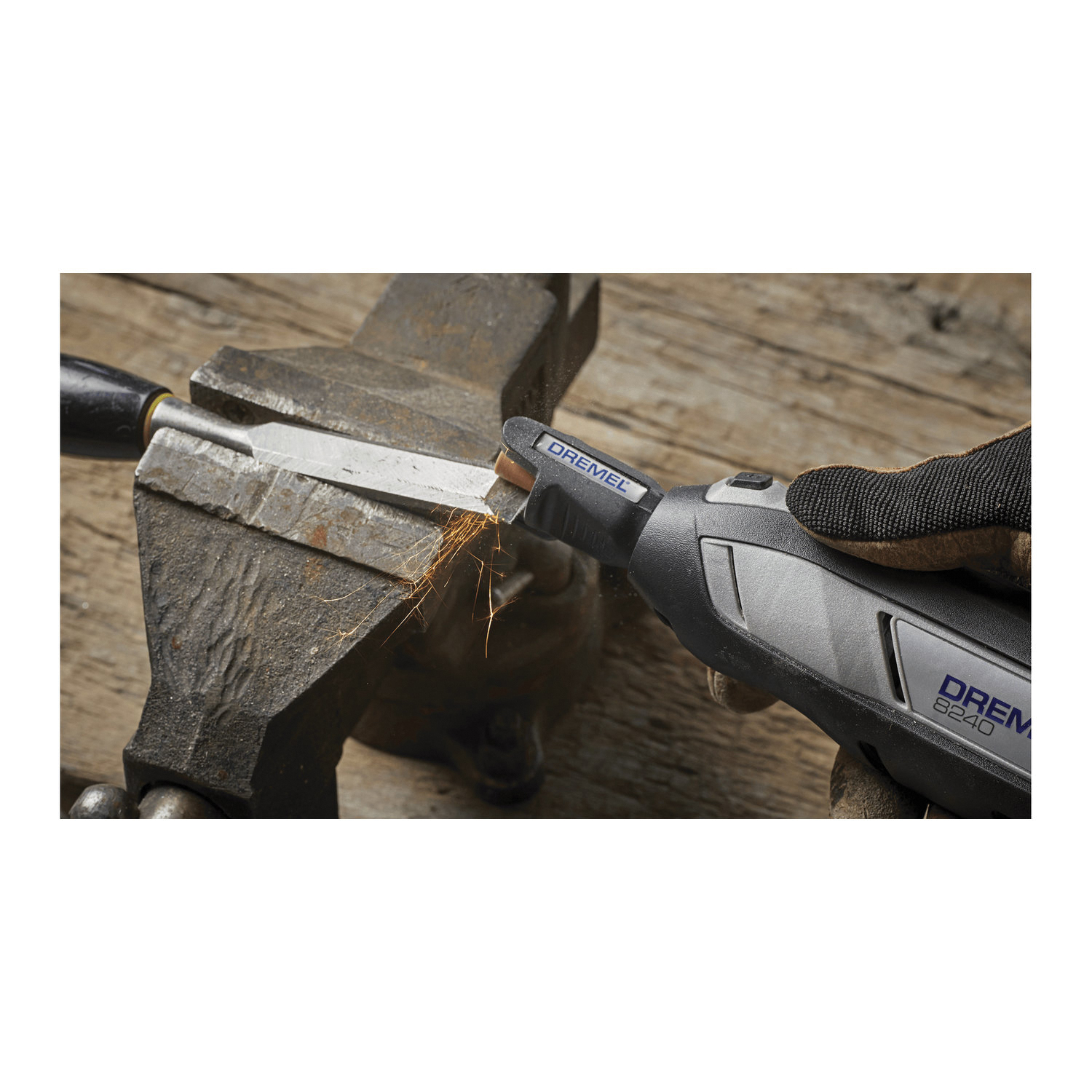 Dremel A679-02 Sharpening Kit, For: Dremel 4300, 4000, 3000, 200, 100, 8260, 8250, 8240, 8220, 7760 Corded Tools - 2