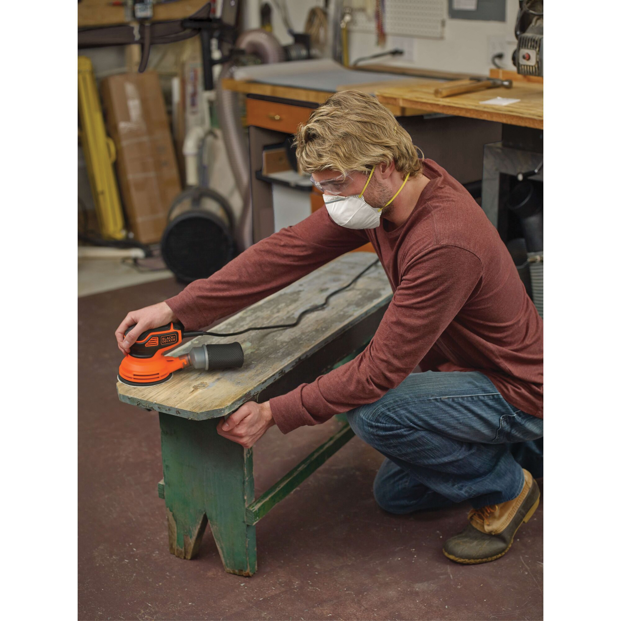 Black+Decker BDERO600 Random Orbit Sander, 2.6 A, 5 in Pad/Disc, Includes: (1) Sheet Sandpaper and (1) Dust Bag - 5