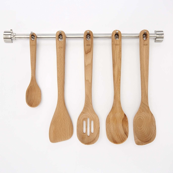 Good Grips 1058024 Non-Stick Large Spoon, 12.4 in OAL, Beechwood, Natural Oil - 3