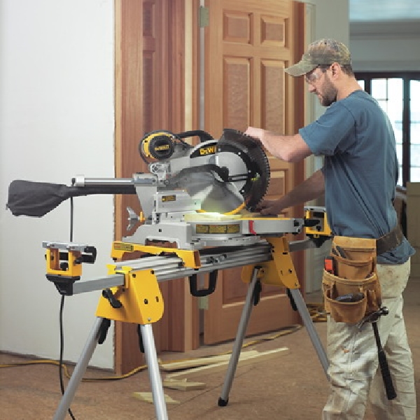 DeWalt Corded Dual-Bevel Compound Miter Saw Bare Tool 120 volt 15 amps 3,800 rpm, 12 in - 2