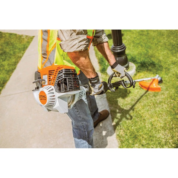 Stihl KM 111 R Multi-Tool, 4-Stroke Engine, 31.4 cc Engine Displacement, 24 oz Fuel Tank - 2
