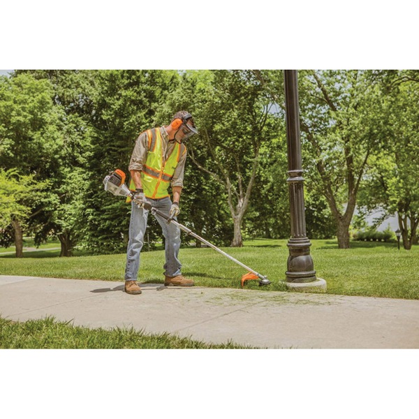Stihl KM 111 R Multi-Tool, 4-Stroke Engine, 31.4 cc Engine Displacement, 24 oz Fuel Tank - 4