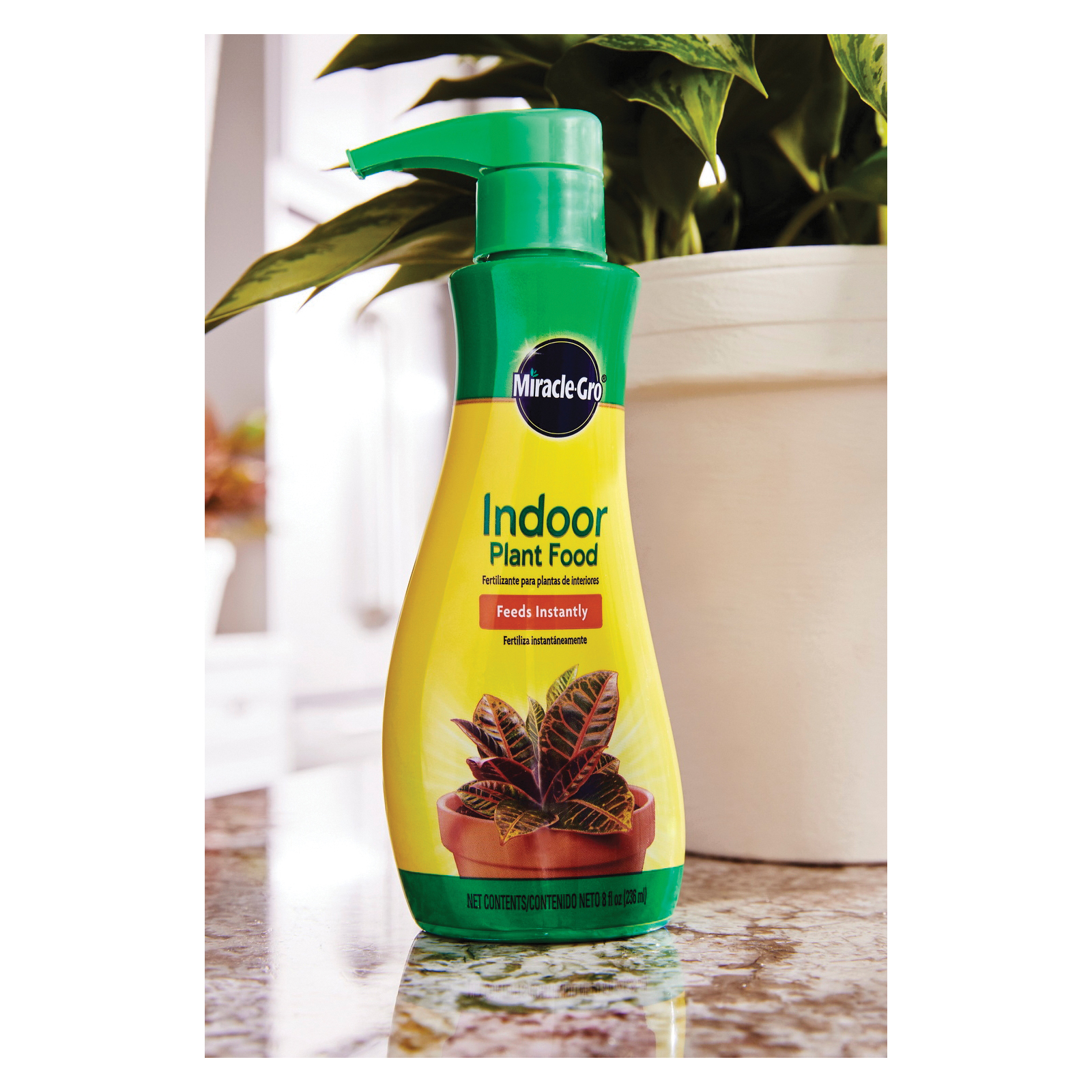 Miracle-Gro 1000551 Indoor Plant Food, 8 oz Bottle, Liquid, 1-1-1 N-P-K Ratio - 4