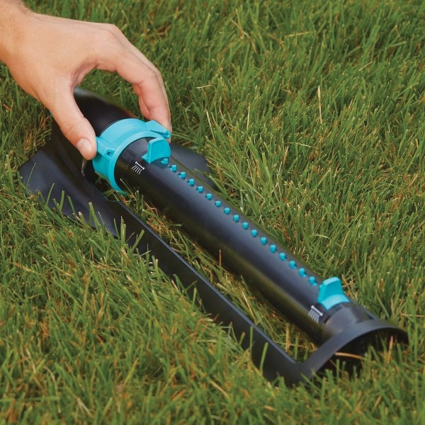 Gilmour 883023-1001 Oscillating Sprinkler, Black/Green, Rectangular, Polymer - 2