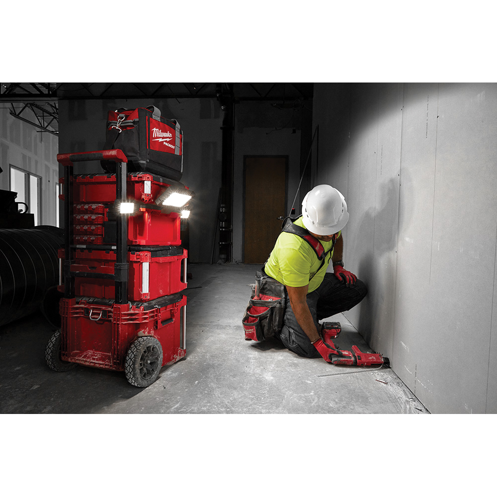 Milwaukee PACKOUT 48-22-8321 Tool Bag, 9.6 in W, 15 in D, 12.2 in H, 2-Pocket, Polyester, Black/Red - 5