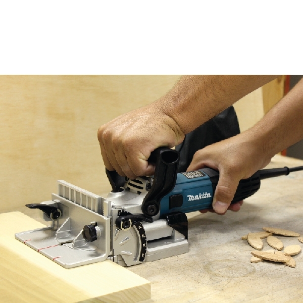 Makita PJ7000 Plate Joiner, 5.6 A, 3/4 in D Cutting, #0, #10, #20 Biscuit, 11,000 rpm Speed - 2