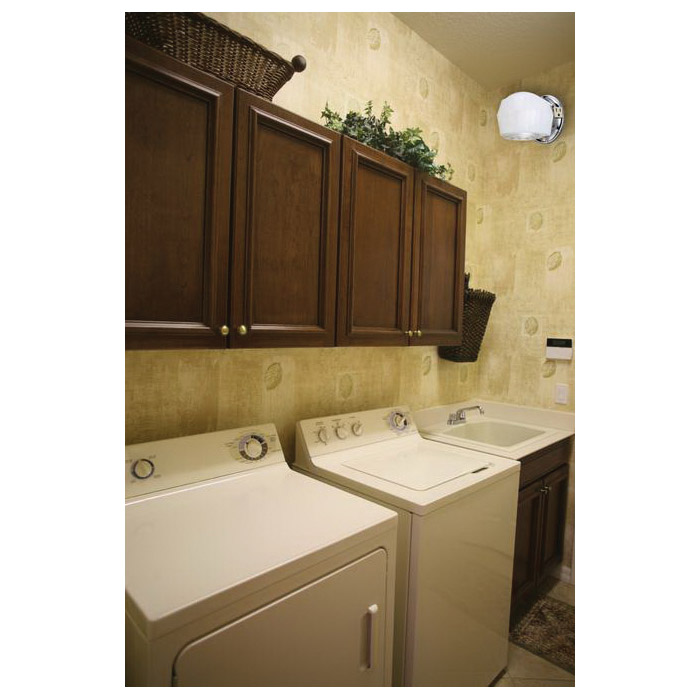 Westinghouse 6640200 Wall Fixture with Pull Chain, 120 V, 1-Lamp, Incandescent, LED Lamp, Metal Fixture, Chrome Fixture - 2