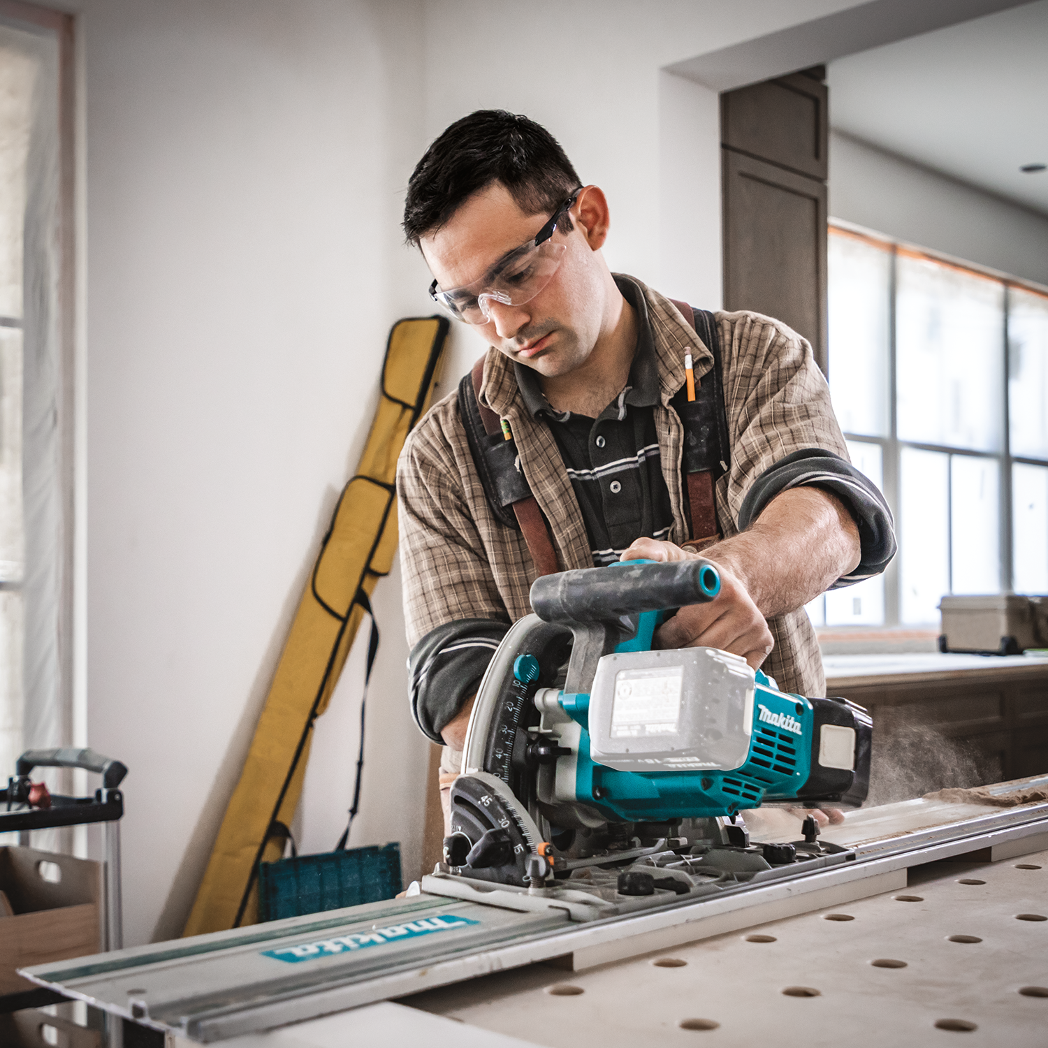 Makita XPS01Z Circular Saw, Tool Only, 18 V, 2 to 5 Ah, 6-1/2 in Dia Blade, 1-9/16, 2-3/16 in Cutting Capacity - 3