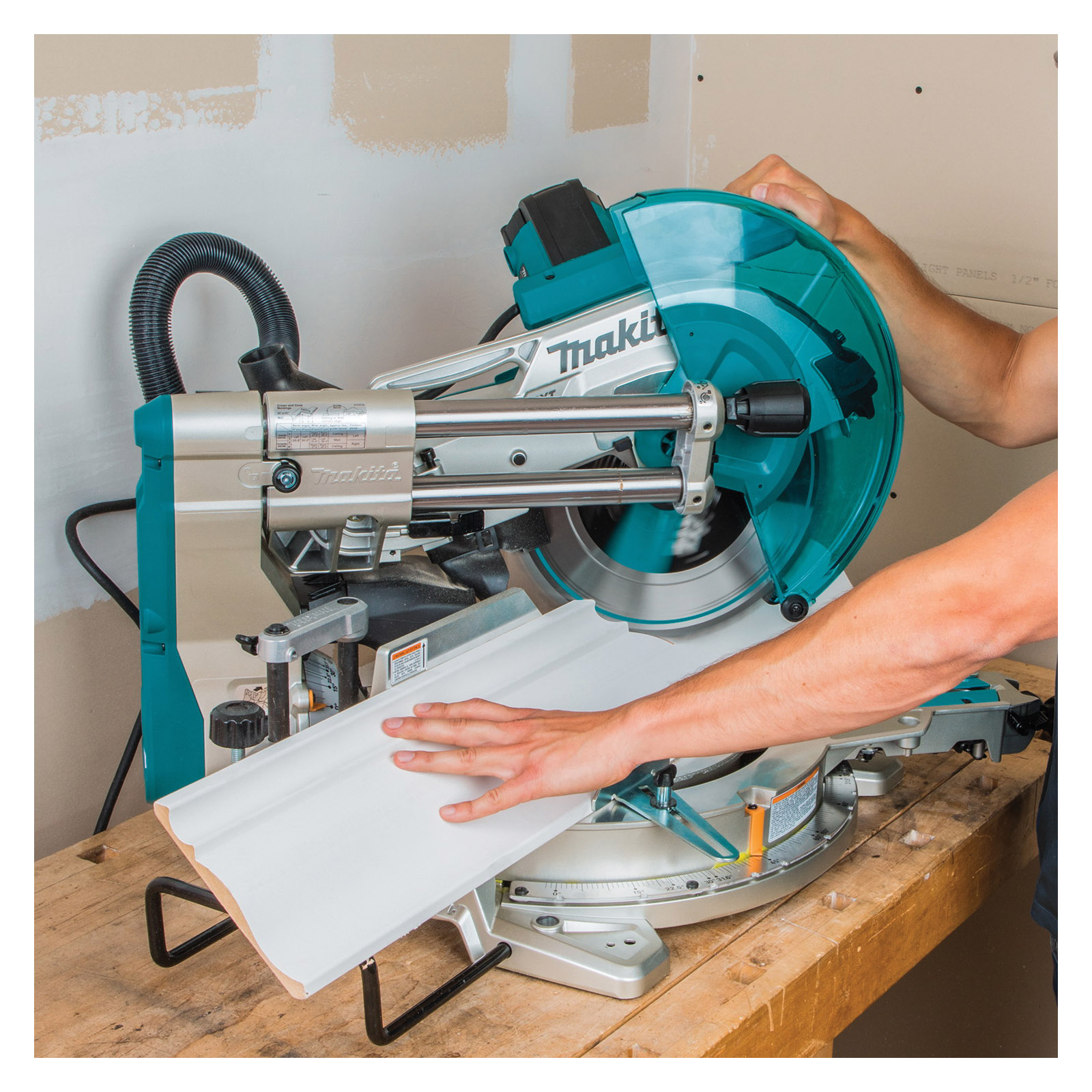 Makita LS1219L Sliding Compound Miter Saw, 12 in Dia Blade, 3-5/8 x 15 in Cutting Capacity, 3200 rpm Speed - 3