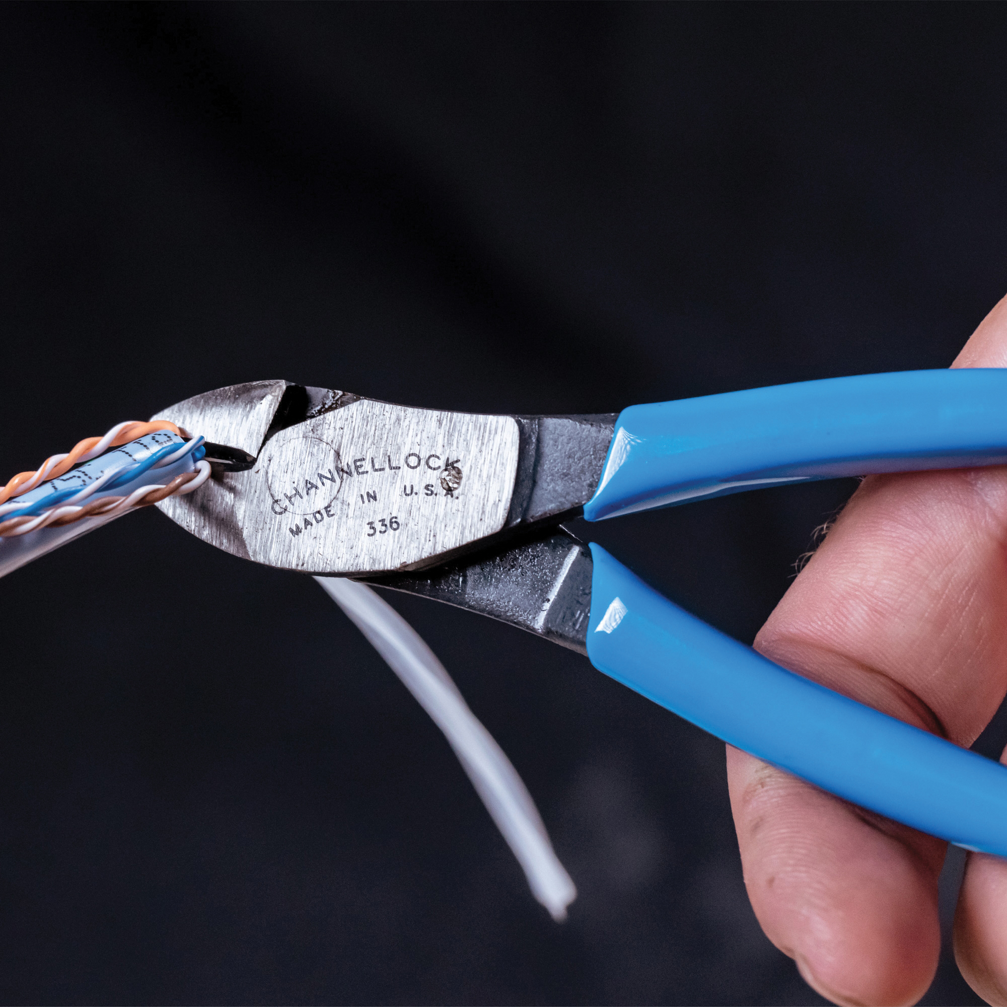 Channellock E336 Diagonal Lap Joint Cutting Pliers, 6.01 in OAL, Blue Handle, Dipped Handle, 3/4 in W Jaw, 9/16 in L Jaw - 3