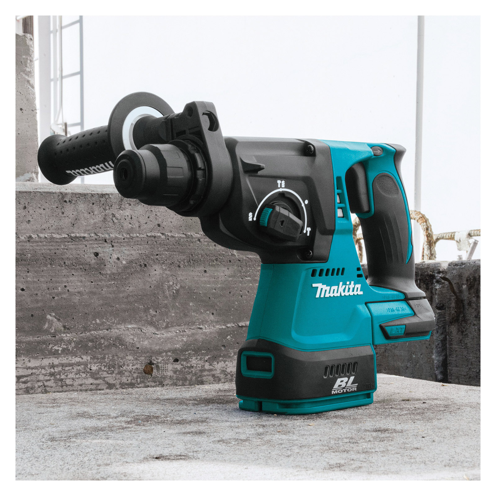 Makita XRH01Z Rotary Hammer, Tool Only, 18 V, 3 Ah, 1 in Chuck, SDS-Plus Chuck, 0 to 4700 bpm - 2