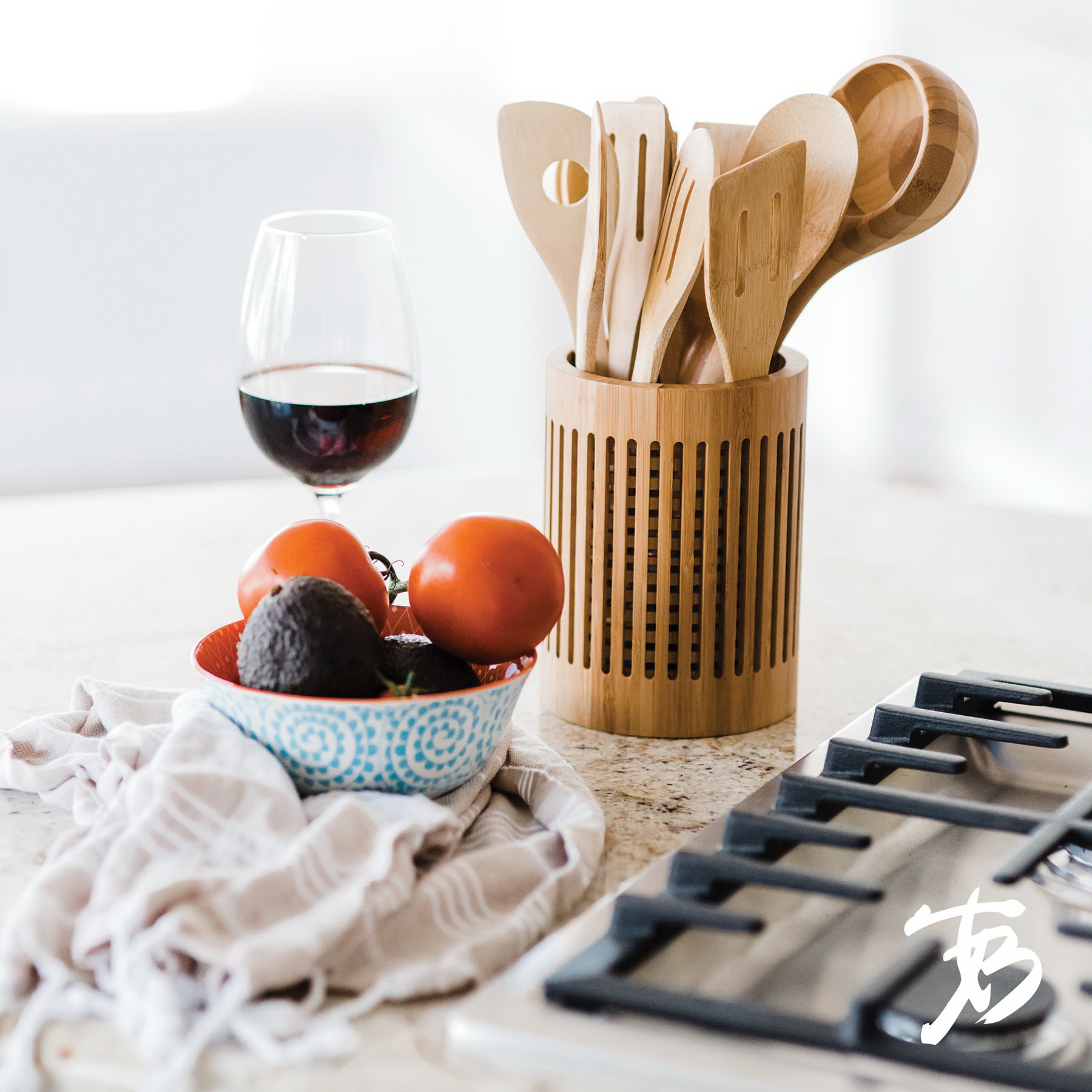 Totally Bamboo 20-2041 Lattice Utensil Holder, Bamboo, 5 in Dia x 7 in H Dimensions - 3