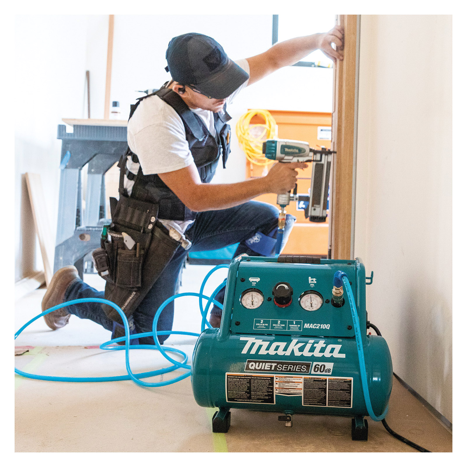 Makita QUIET Series MAC210Q Portable Electric Air Compressor, Tool Only, 2 gal Tank, 1 hp, 120 V, 135 psi Pressure - 4