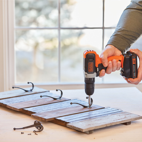 Black+Decker BCD702C1 Drill/Driver, Battery Included, 20 V, 3/8 in Chuck, Keyless Chuck - 4