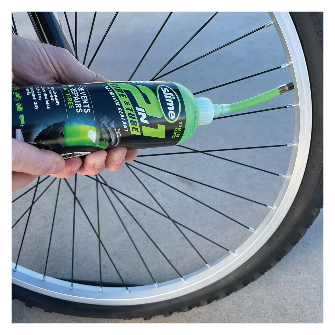Slime 10193 Tire and Tube Sealant, 16 oz Bottle, Liquid, Odorless, Characteristic - 4