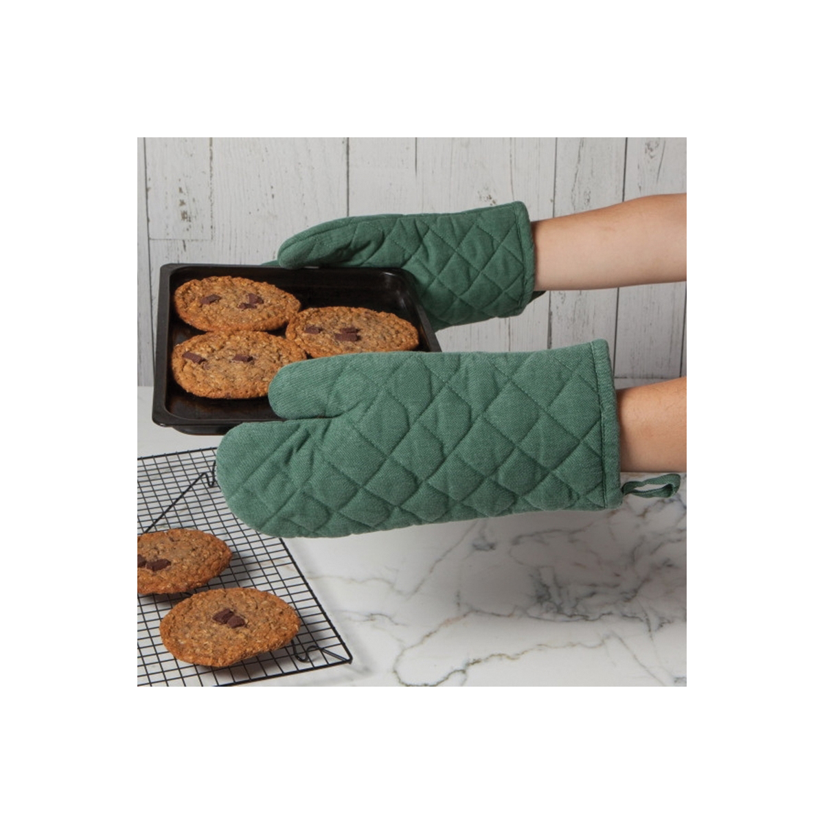 danica HEIRLOOM 2110562 Jade Stone Wash Oven Mitts, Cotton, Green - 4