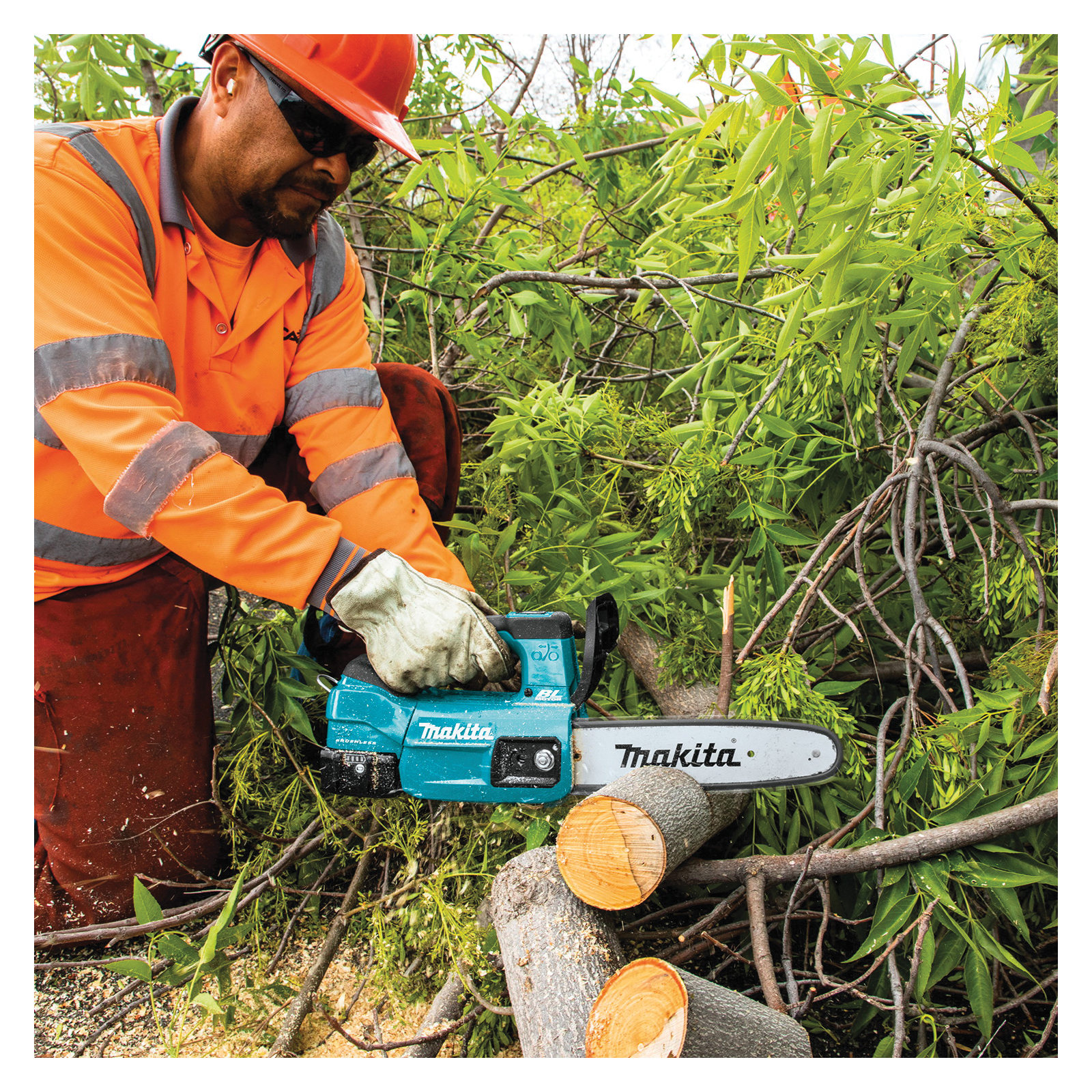 Makita XCU06SM1 Cordless Chainsaw Kit, Tool Only, 4 Ah, 18 V, Lithium-Ion, 10 in L Bar, 3/8 in Pitch, Narrow Kerf Chain - 4
