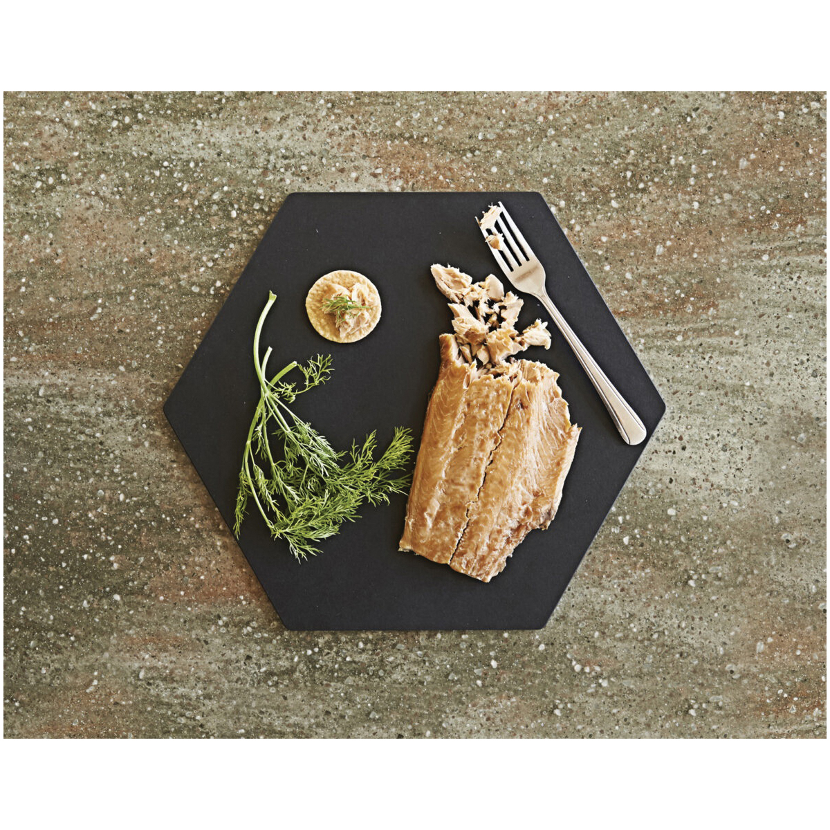 epicurean Hexagon 020-1311HEX02 Cutting Board, 13 in L, 11-1/4 in W, 1/4 in Thick, Wood, Slate Black - 3