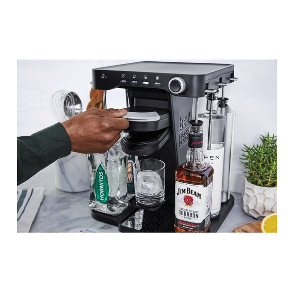 Black+Decker BEHB101 Cocktail Maker, 25 oz Capacity, Metal/Stainless Steel, Black - 5