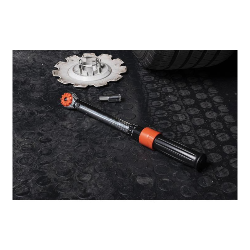 Crescent CRTW38 Micrometer Torque Wrench, 3/8 in Drive, Square Drive, 14-3/8 in OAL, 50 to 250 in-lb, Steel - 5
