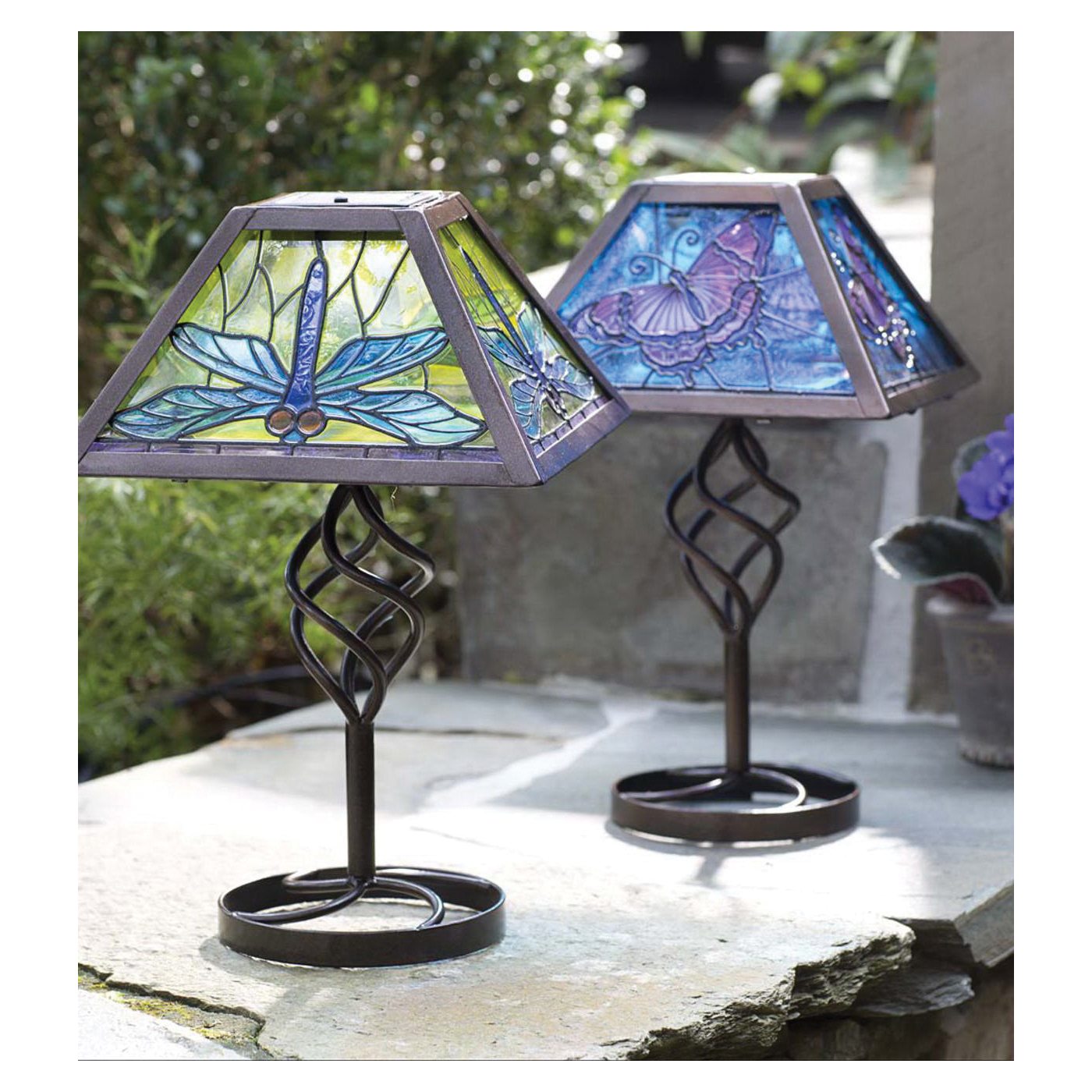 Plow & Hearth 53993 FLO Solar Outdoor Table Accent Lamp, 12-1/2 in H Dimensions, Ni-MH Battery, AAA Battery, LED Lamp - 1