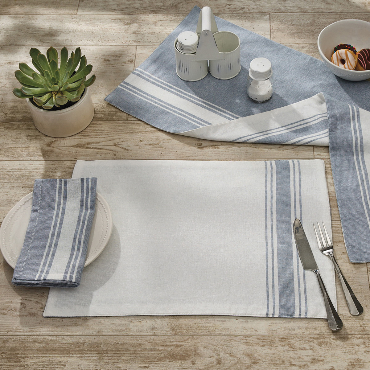 Park Designs 4943-010 Aurora Stripe Placemat, 19 in L, 13 in W - 3