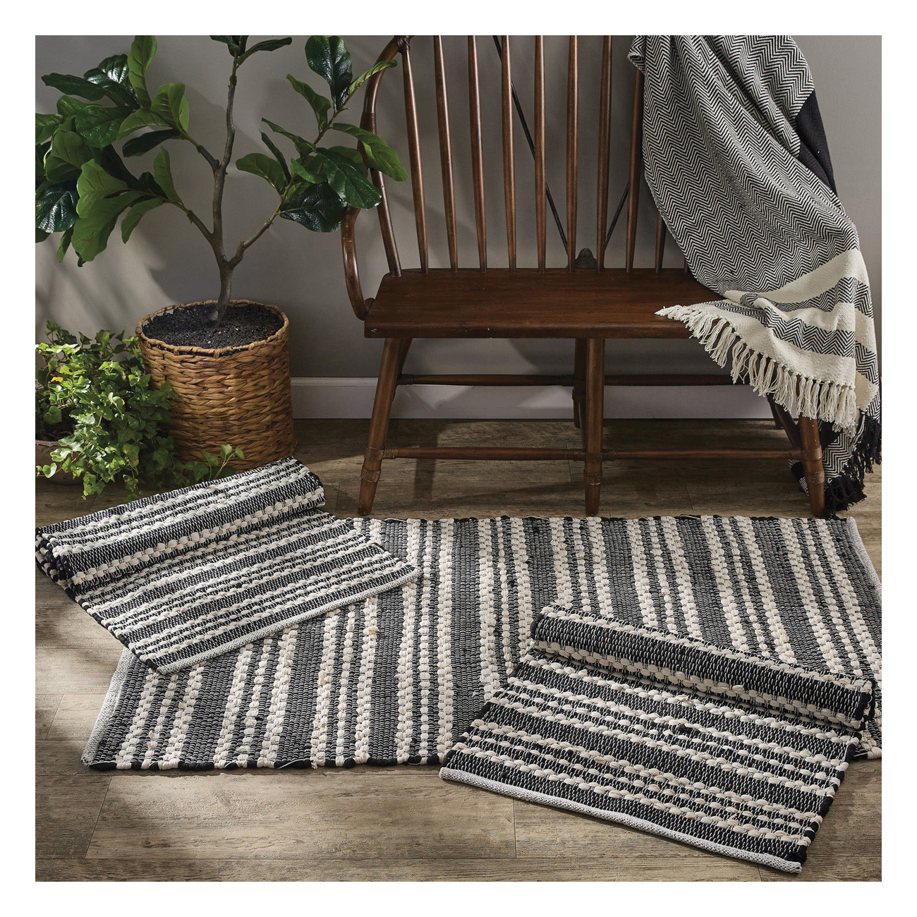 Park Designs 4948-250 Rag Rug, 3 ft L, 2 ft W, Chindi Rug, Ivory/Onyx - 3
