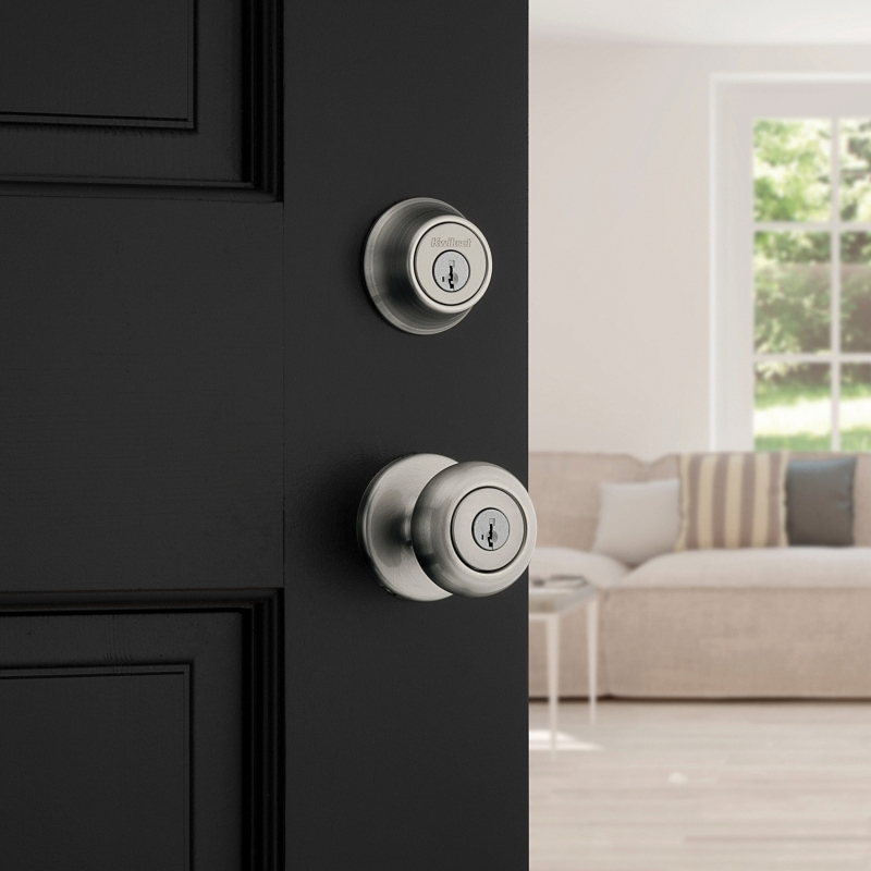 Kwikset 96900-424 Entry Knob and Single Cylinder Deadbolt, Knob Handle, Classic, Colonial, Traditional Design, Yes - 3