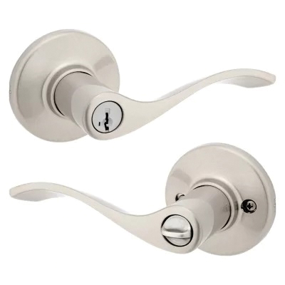 Kwikset 94050-673 Entry Door Lockset, Lever Handle, Satin Nickel, Zinc, KW1, SC1 Keyway, Re-Key Technology: SmartKey - 3