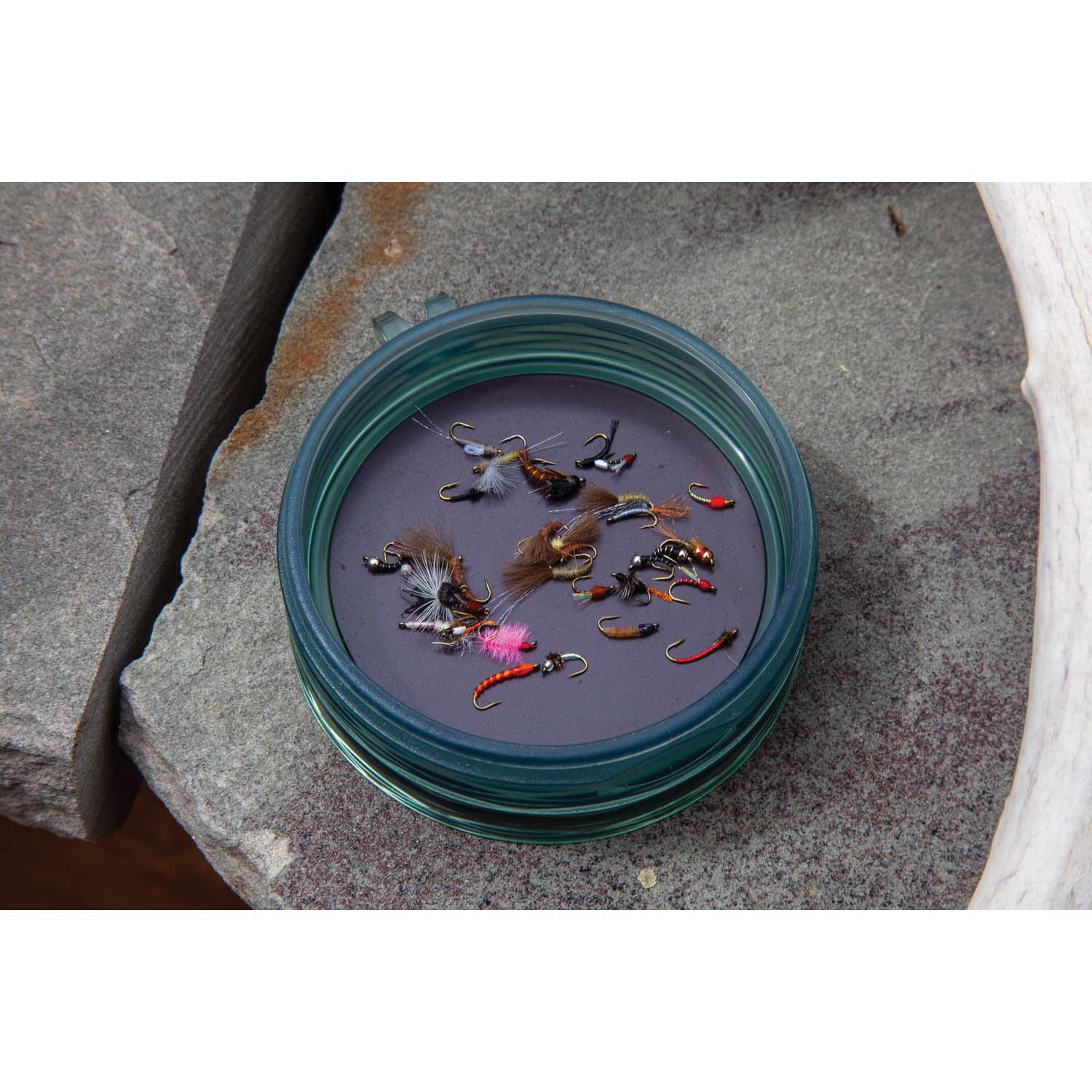 Fishpond FPSMFP Shallow MagPad Fly Puck, 3-1/8 in W, 3-1/8 in D, TPU - 3