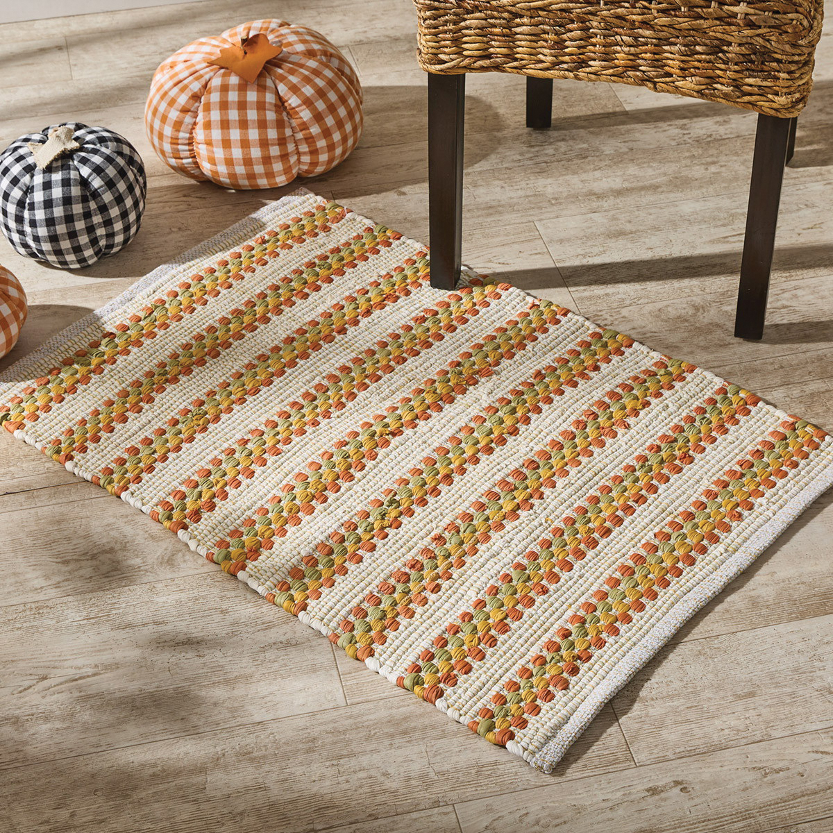 Park Designs 9570-250 Chindi Rug, 2 ft L, 3 ft W, Bittersweet Pattern - 3