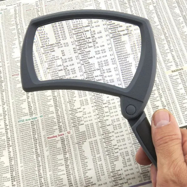 Carson MagniFold Series MJ50 Magnifier, 4.2 x 2.4 in Mirror, Rectangular Mirror, 2X Magnification, 7.7 in OAL - 4