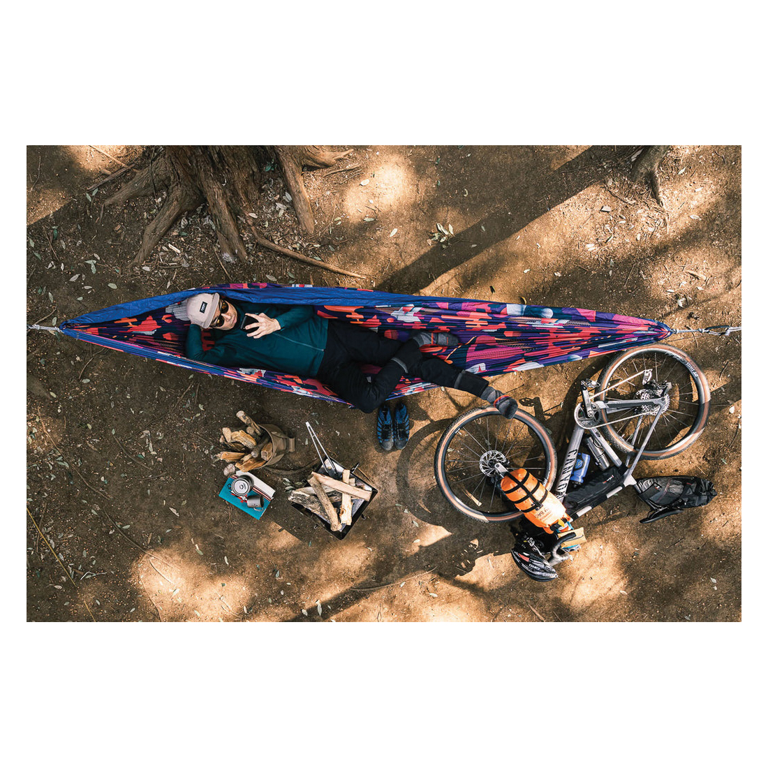 ENO DoubleNest DNP216 Hammock, 9 ft 6 in L, 6 ft 4 in W, 400 lb, Carabineer End, Aluminum/Nylon, Charcoal/Lagoon - 4