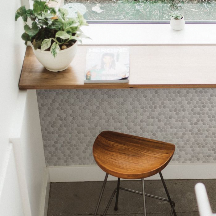 Smart Tiles SM1188G-04-QG Penny Roccia Wall Tile, 9 in L, 9 in W, Straight Edge, Interlocking Pattern, Vinyl, Gray - 4