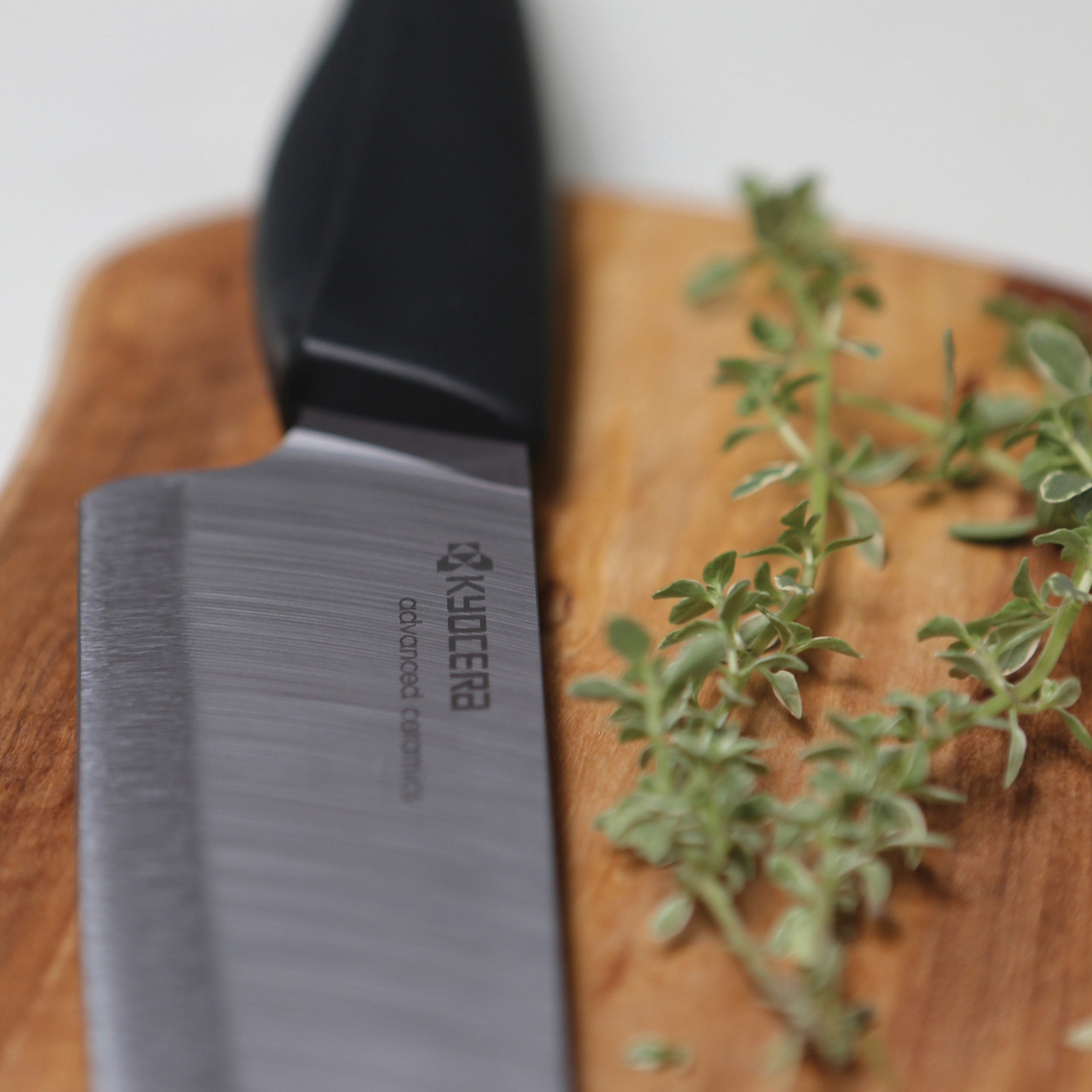 Kyocera INNOVATIONblack Series ZK-140 BK Santoku Knife, 5-1/2 in L Blade, Ceramic Blade, Black Handle - 3