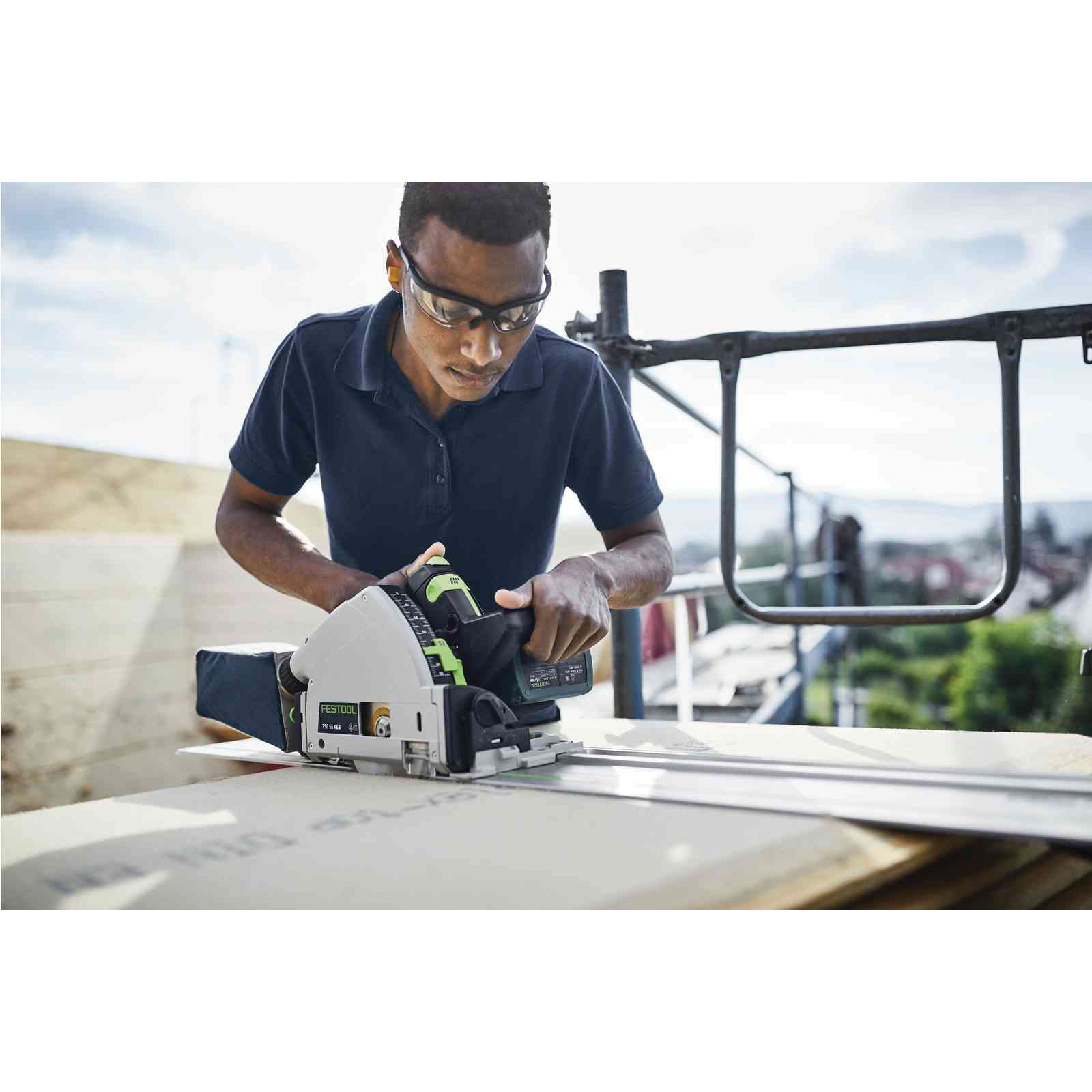 Festool 577677 Cordless Track Saw, Tool Only, 18 V, 5 Ah, 6-1/4 in Dia Saw Blade, 2-1/8 in Cutting Capacity - 4