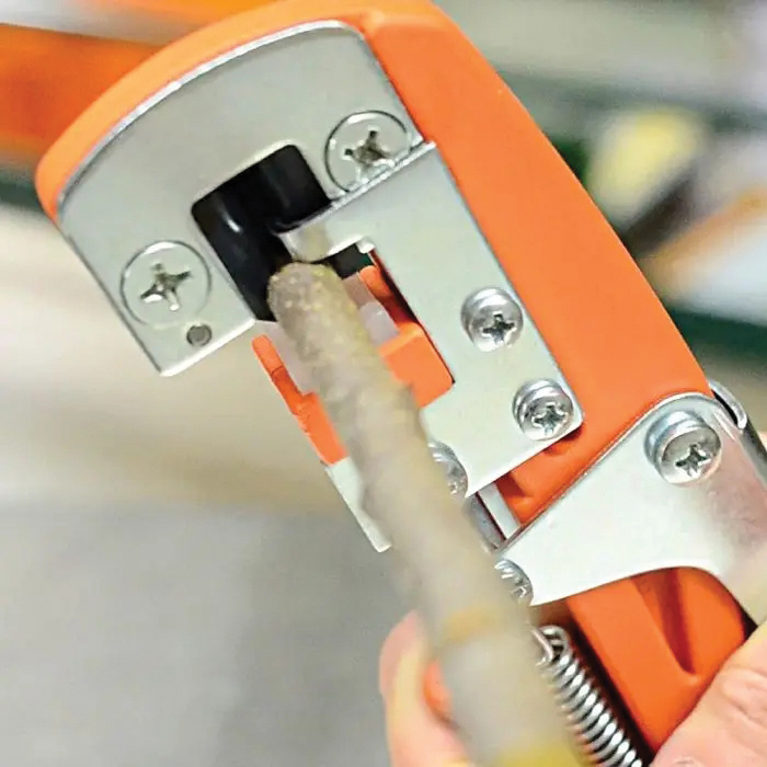 A.M. Leonard 4T Manual Grafting Machine, Nylon/Steel - 4