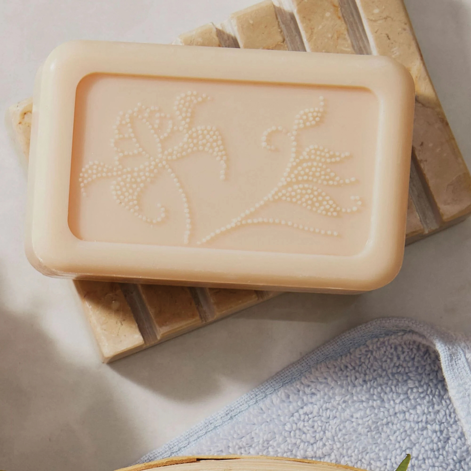 THYMES 0630053000 Soap, Bar, Kimono Rose, 6 oz - 2