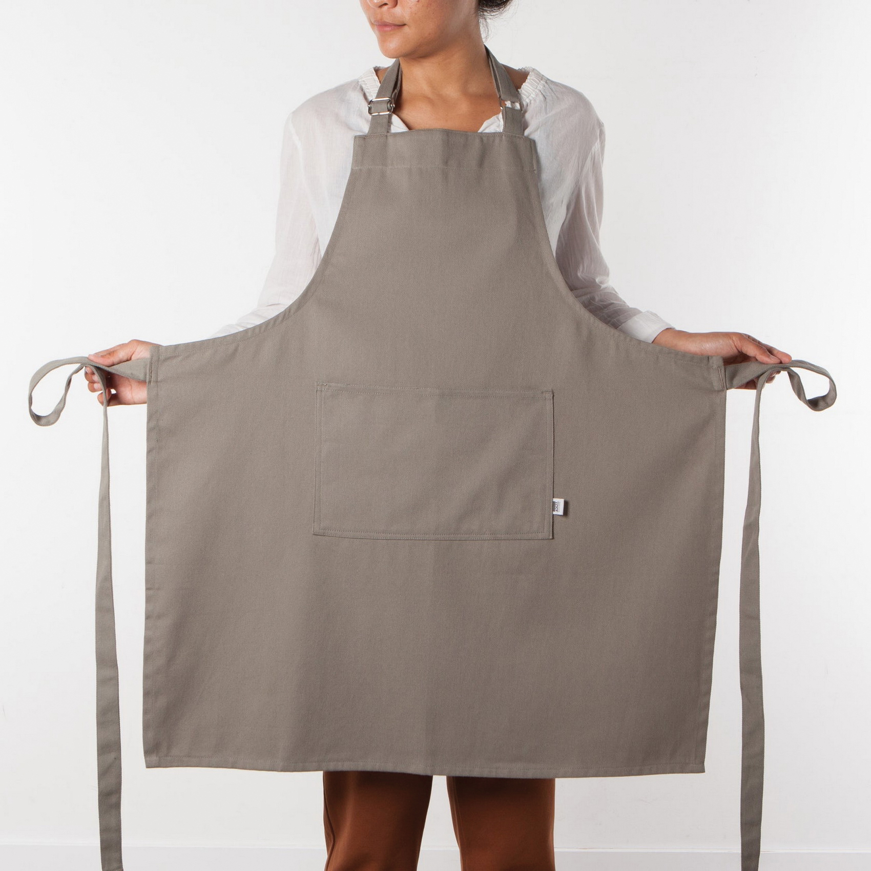 Now Designs by Danica London Gray Series 2500422 Chef's Apron, Cotton, 28 in Chest, 32 in L - 4