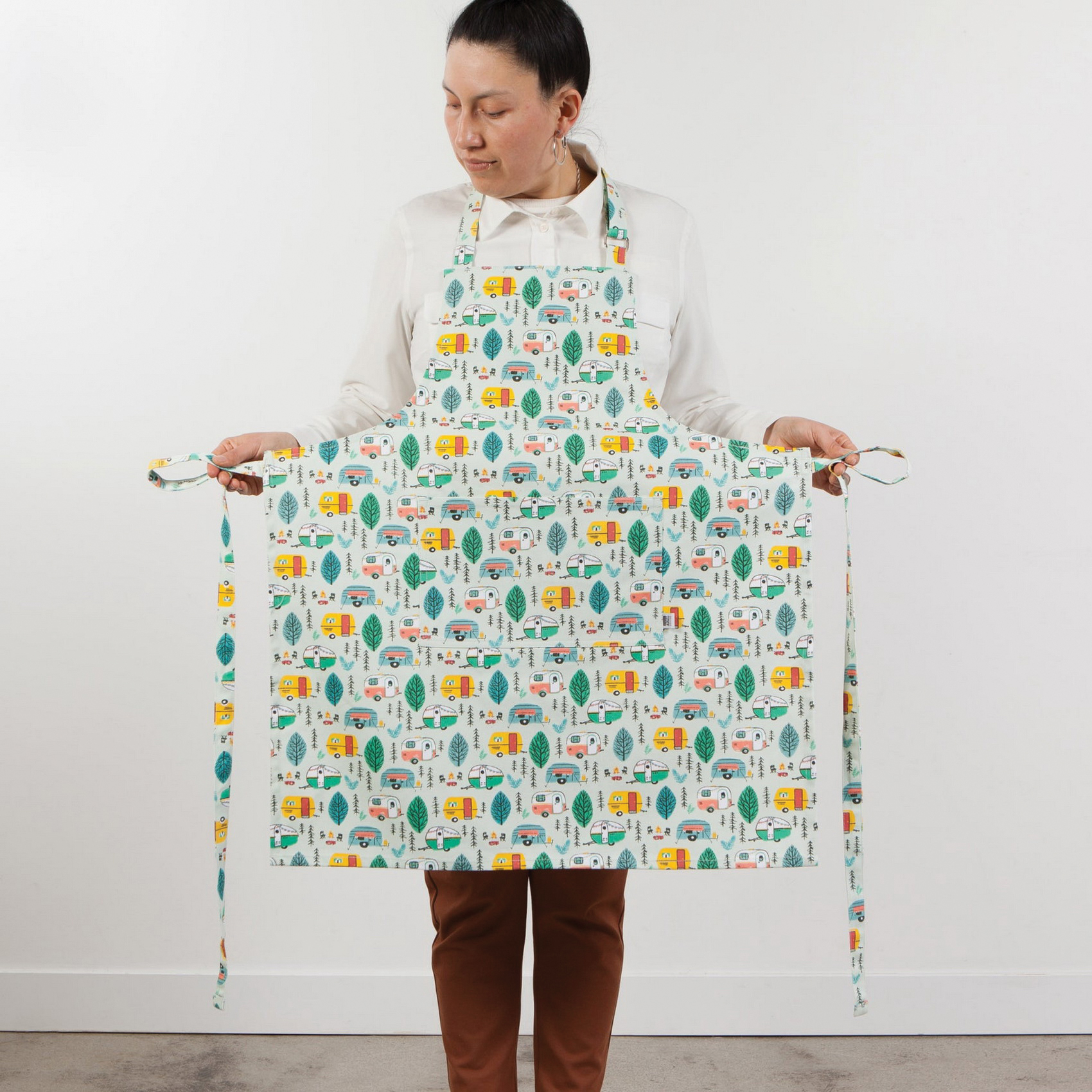 Now Designs by Danica Happy Camper Series 2500154 Chef's Apron, Cotton, 28 in Chest, 32 in L - 2