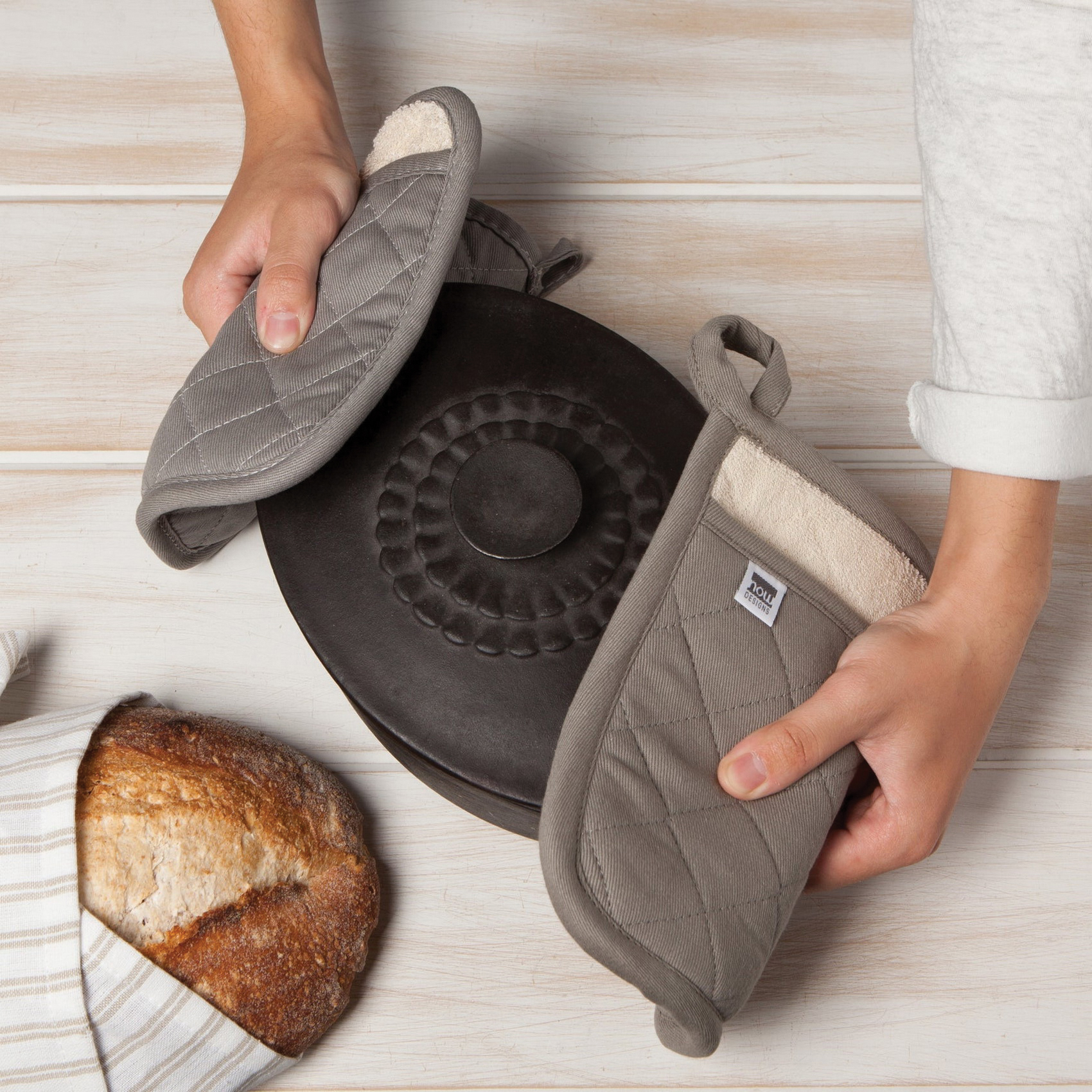 Now Designs by Danica London Gray Series 506422 Pot Holder, Cotton, Gray - 5
