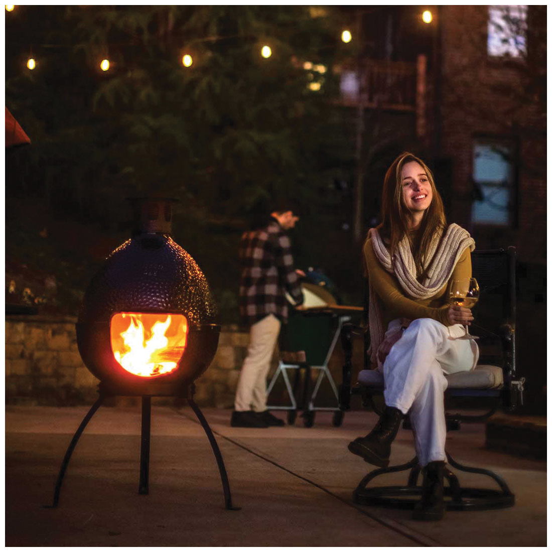 Big Green Egg 131348 Chiminea, 21 in W, 26 in D, 43-1/2 in H, Ceramic/Steel - 4