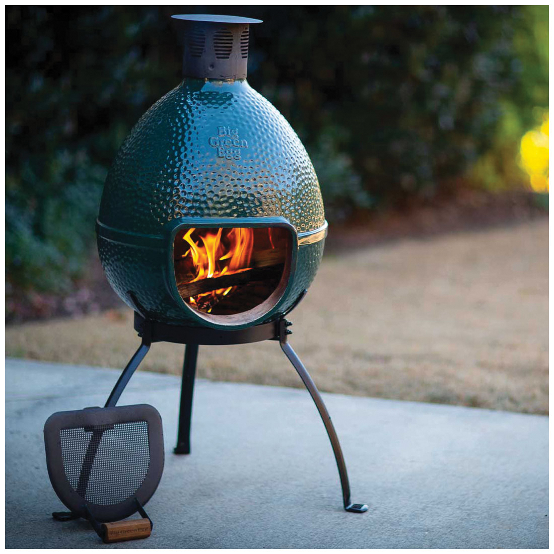 Big Green Egg 131348 Chiminea, 21 in W, 26 in D, 43-1/2 in H, Ceramic/Steel - 5