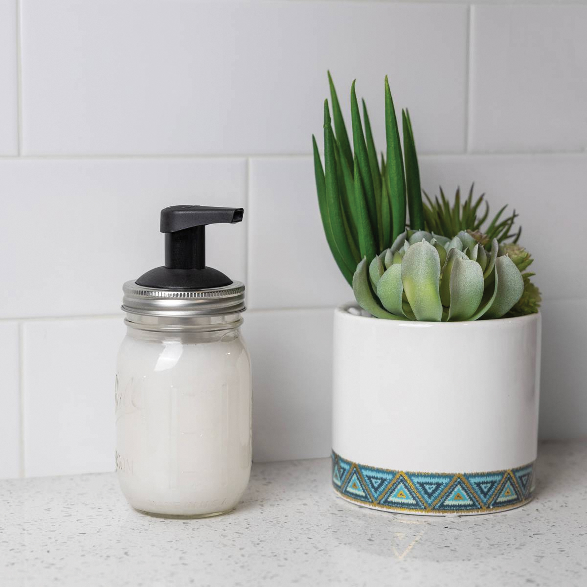 Fox Run 82757 Foam Soap Dispenser Lid, Black, For: Ball, Kerr, Kilmer and Anchor Hocking 16 oz Regular Mouth Mason Jars - 5